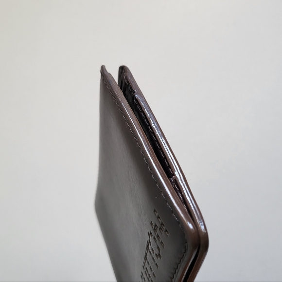 Louis Vuitton Men's Perforated Logo All-leather Wallet - Picture 8 of 11